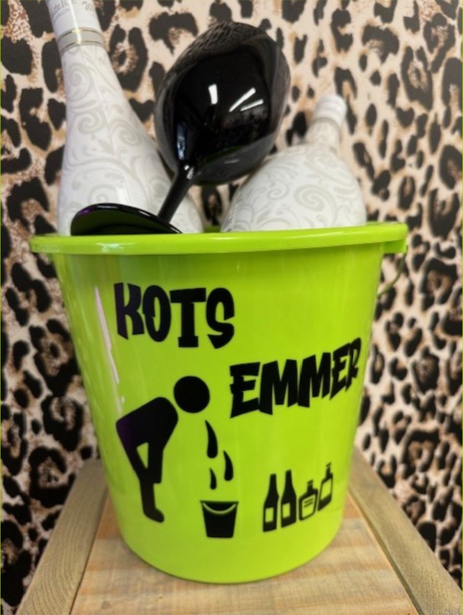 Goedkoopste Kotsemmer- Lime groen zwarte letters - Kots emmer- Verjaardag cadeau-18 jaar- feest- cadeau tip- 18 plus.