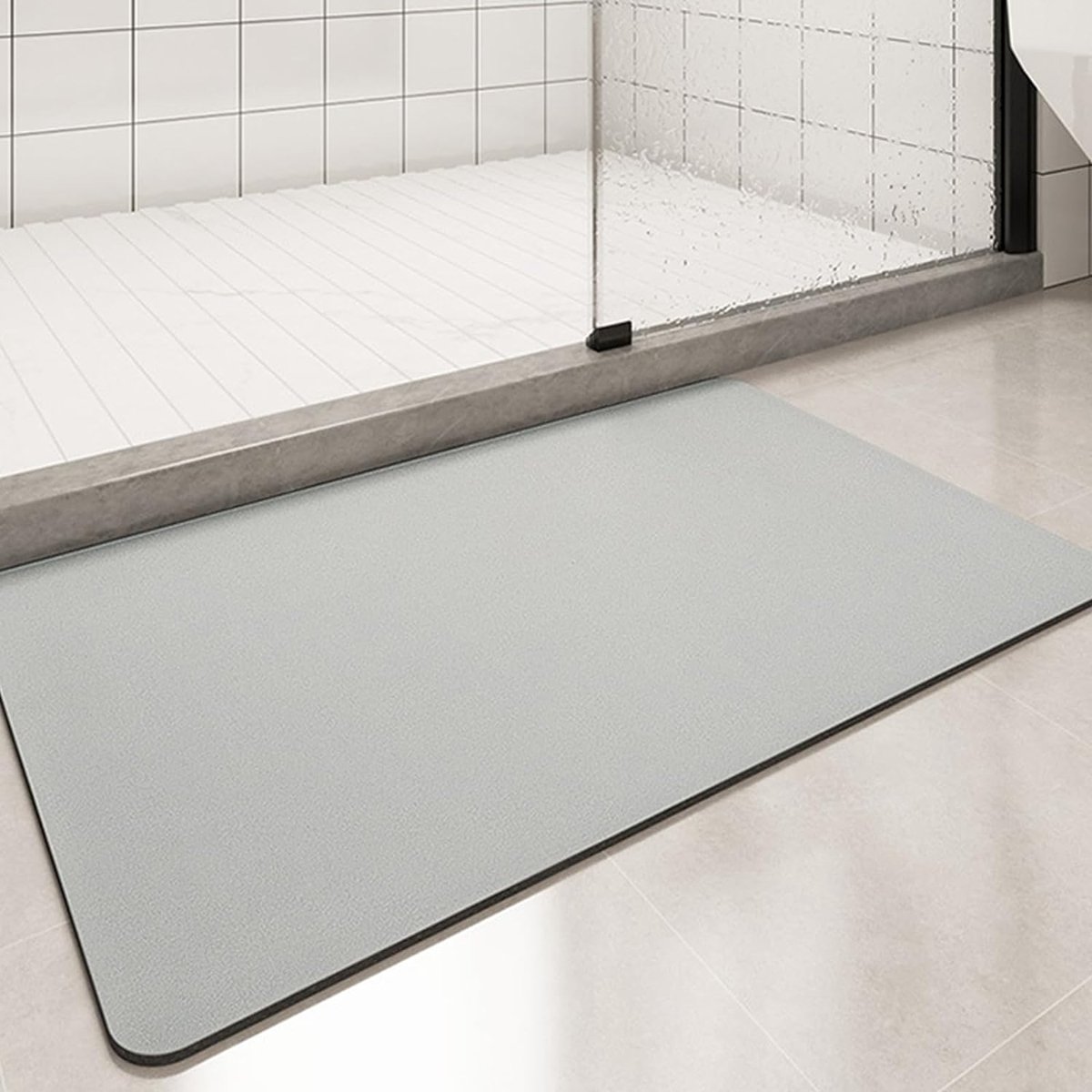 Badmat, antislip, super absorberende vloermat, sneldrogende badkamermat, absorberend badkamertapijt voor thuis, eenvoudige badkamermat (lichtgrijs, 80 x 50 cm)