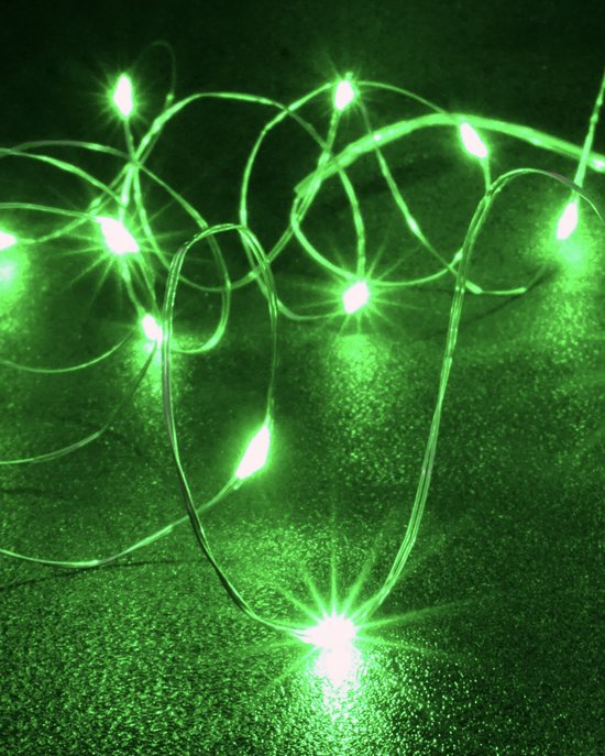 Groene Glow String Lights by Aira - Draadverlichting lichtsnoer met 20 LED lampjes op batterij 200cm - Lampensnoer kerstverlichting - Fairy Lights - DIY kostuum kleding carnavals verlichting - sfeer batterijverlichting slinger - feest partylights