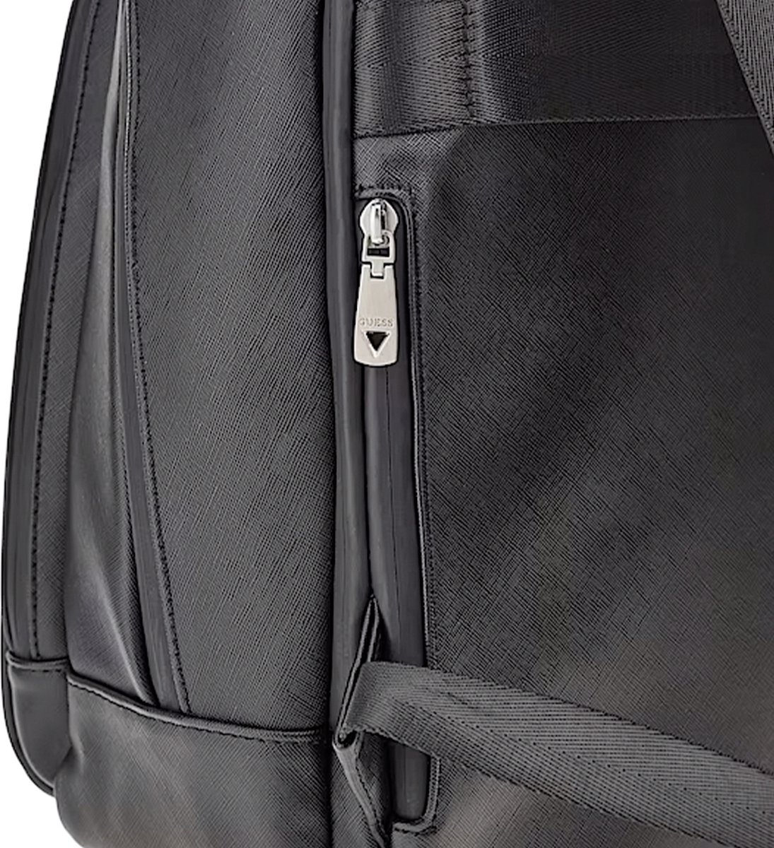 Sacs à dos GUESS Femme - Galeries Lafayette
