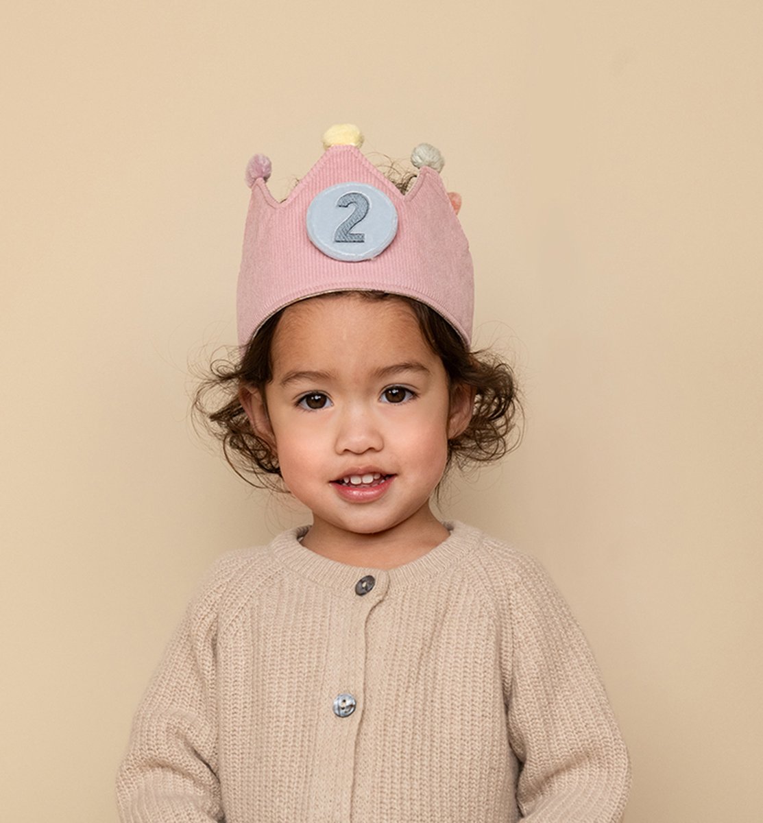 Little Dutch - Verjaardagskroon van stof met cijfers - Roze — afbeelding 3
