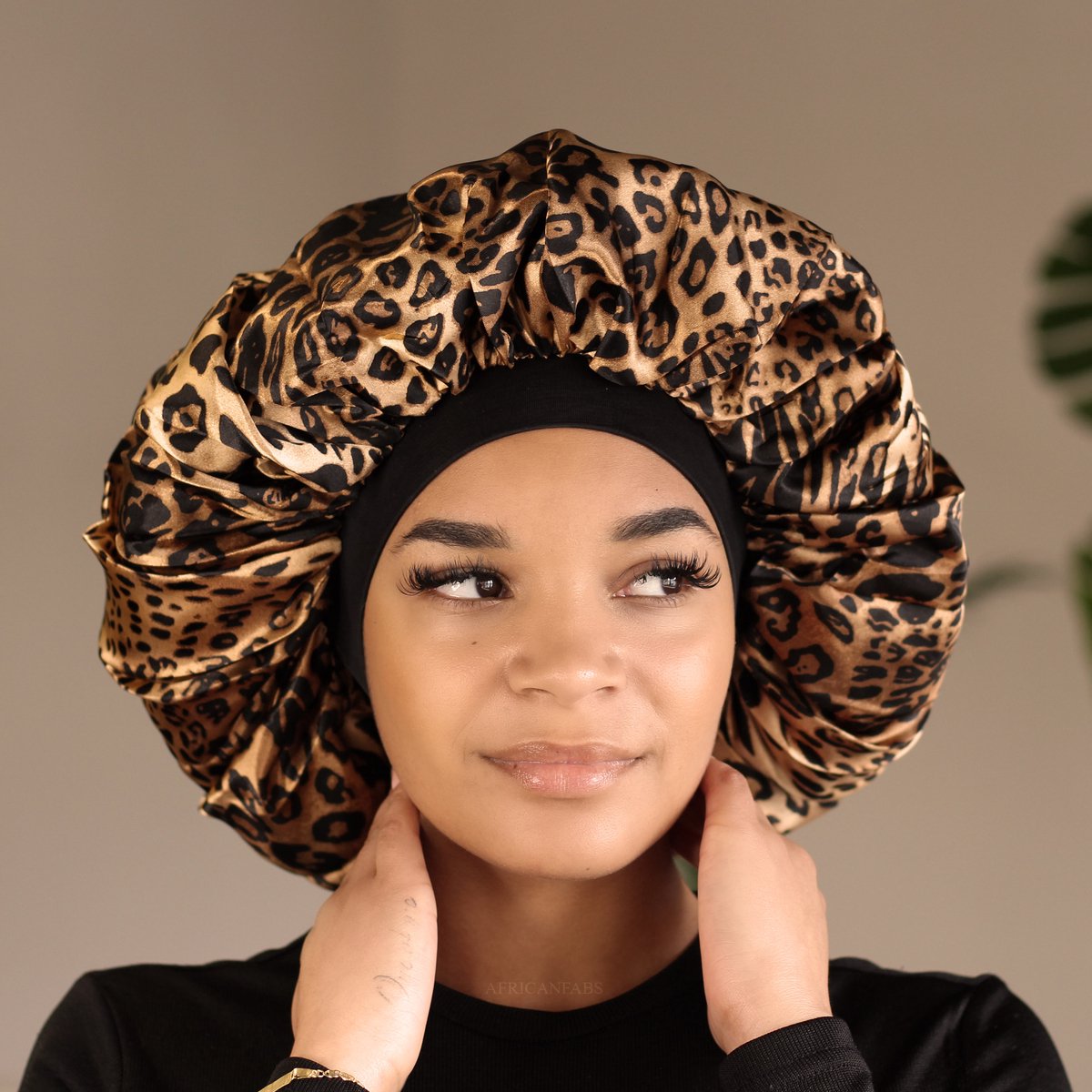 Extra grote Afrikaanse Leopard Print Satijnen Slaapmuts AfricanFabs® / Hair Bonnet