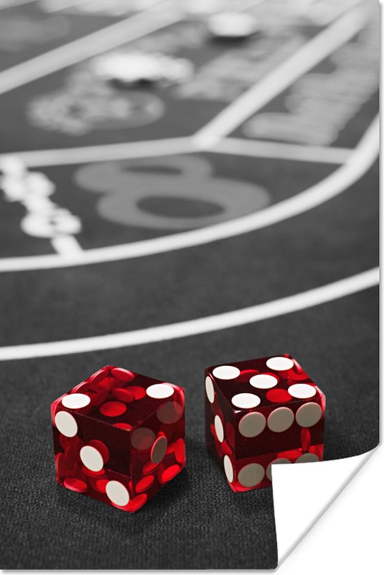 Une photo noir et blanc d'une table de poker avec des dés rouges Poster 20x30 cm - petit - Tirage photo sur Poster (décoration murale salon / chambre)