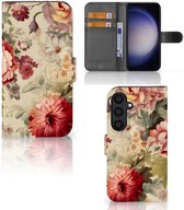 Hoesje geschikt voor Samsung Galaxy S24 Bloemen