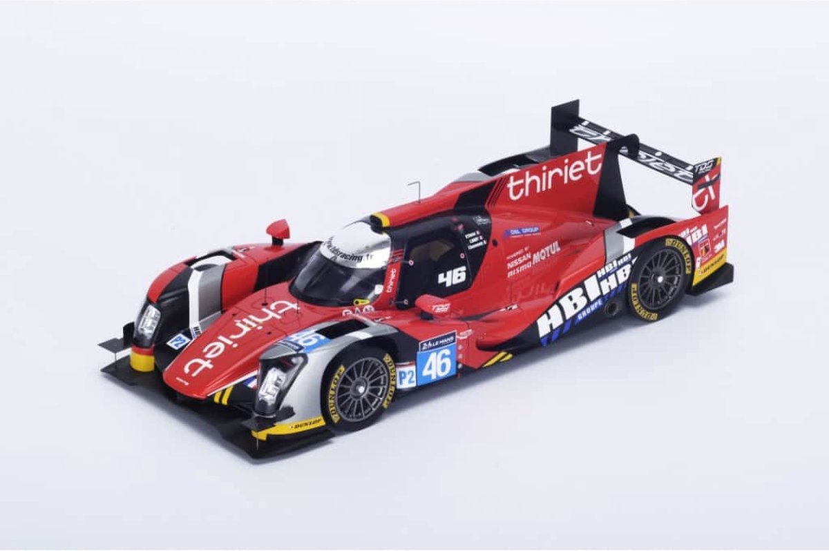 De 1:18 Diecast Modelcar van de Oreca 05 Nissan #46 van de 24H LeMans 2015.De rijders waren P. Thiriet/L. Badey en T. Gommendy. De fabrikant van het schaalmodel is Spark.