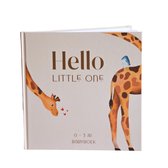 Hello little one - Babyboek - Babyinvulboek - Baby 0 - 3 jaar invulboek - Baby dagboek - Eerste jaar dagboek - Kraamcadeau - Yess made
