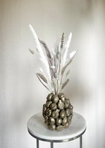 Forest Fruit - Gouden vaas met witte droogbloemen - Fruitvaas - Droogboeket - 15x16cm - Keramiek - La Florista