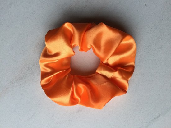 Scrunchie Satijn | Oranje | haaraccessoires | scrunchie |