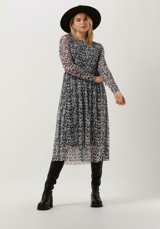 Levete Room Lr-kimmia 10 Dress Jurken Dames Rok Jurk Multi