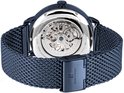 Achterkant van een blauw automatisch horloge met zichtbaar uurwerk en mesh band met gesp.