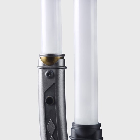 UKONIC - Star Wars - Lampe de bureau Ahsoka Double Sabres Lasers (Version Mandalorien) LED - 60cm