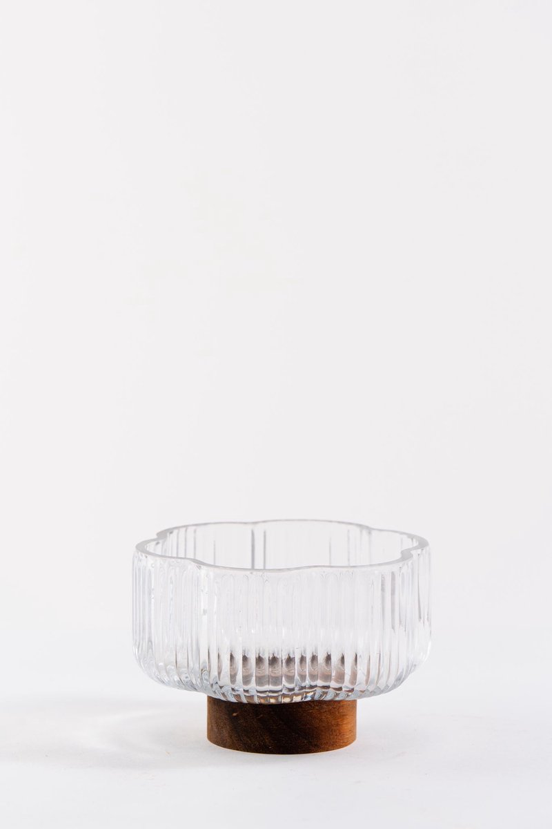 Mevaz – Luxe Bloemvormige Saladeschaal / Fruitschaal op Houten Voet – Ø14 cm – 1.23L – Geribbeld Glazen Design