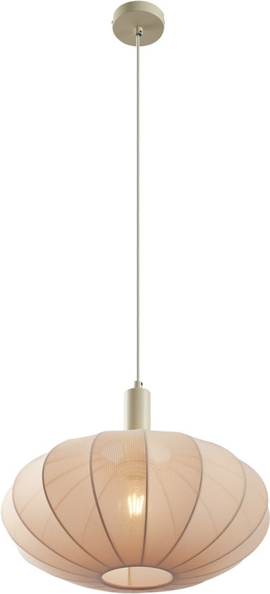 Ovale beige hanglamp met stoffen kap, vergelijkbaar met een pompoen, met metalen details, hangend aan een draad.