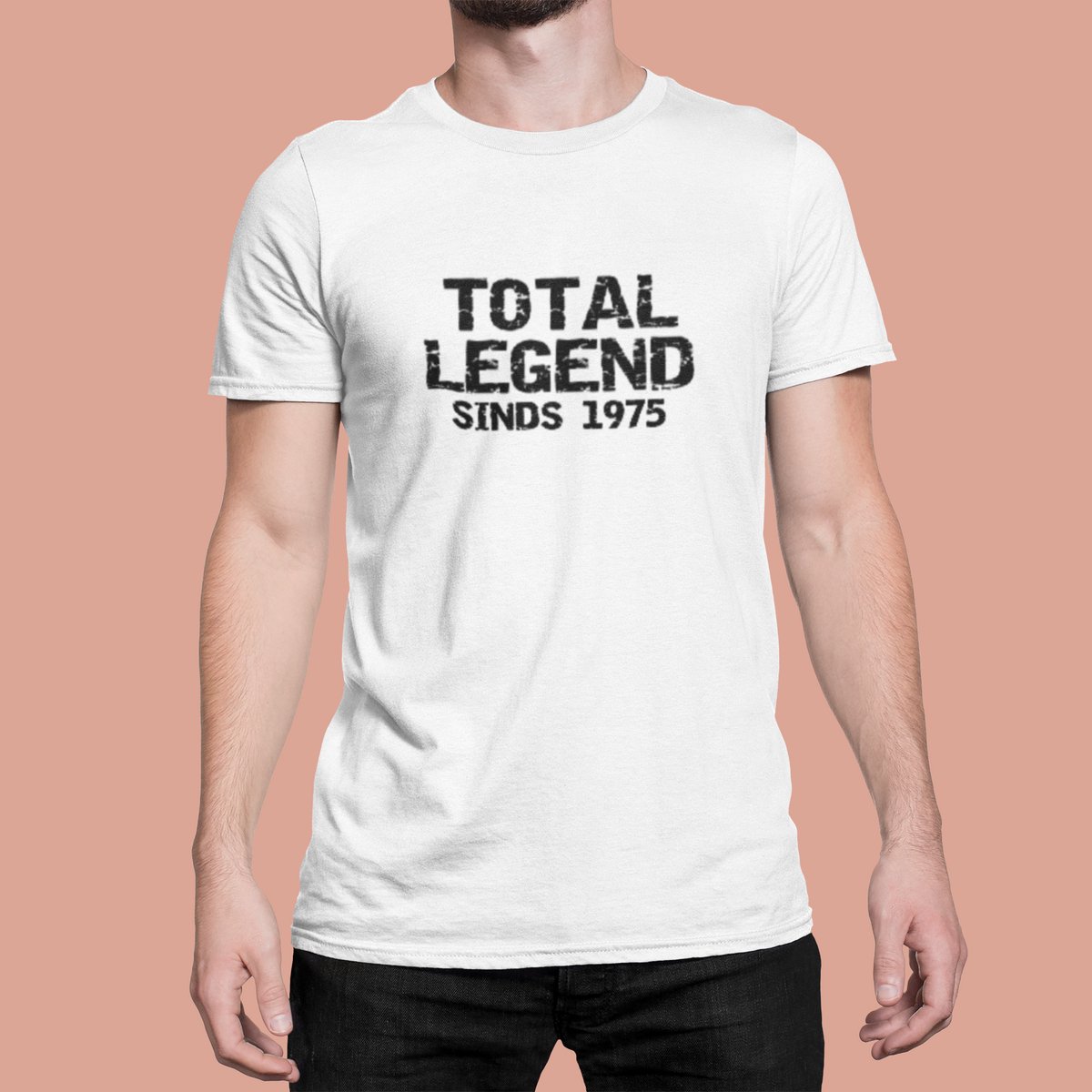 1975 Jaar Wit T-shirt heren - Maat M - Total Legend - Verjaardag Cadeau Mannen - Limited Edition