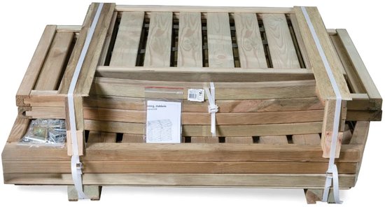 Een houten containerombouw verpakt op een pallet, met instructies en bevestigingsmateriaal.