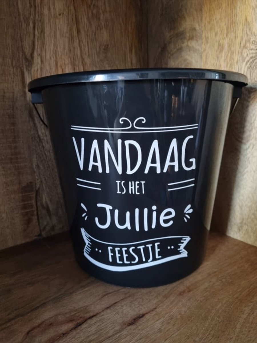 Cadeau emmer. Vandaag is het jullie feestje. Bouwemmer 12 Liter