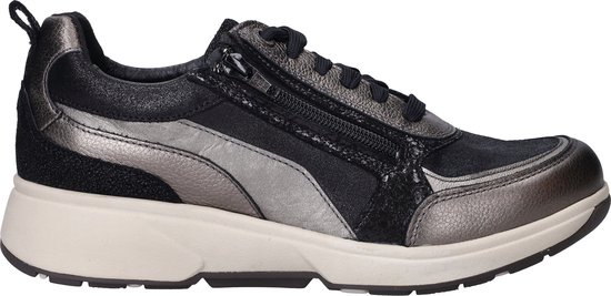 Basket noire avec accents argentés, fermeture éclair et semelle de couleur crème.