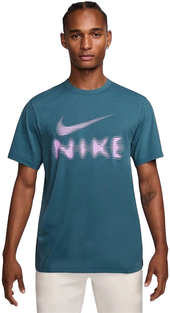 Nike hyverse dri-fit uv t-shirt in de kleur . Blauw