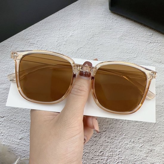 Polarized sunglasses for men and women, classic and stylish UV protection sunglasses van Merkloos — afbeelding 2