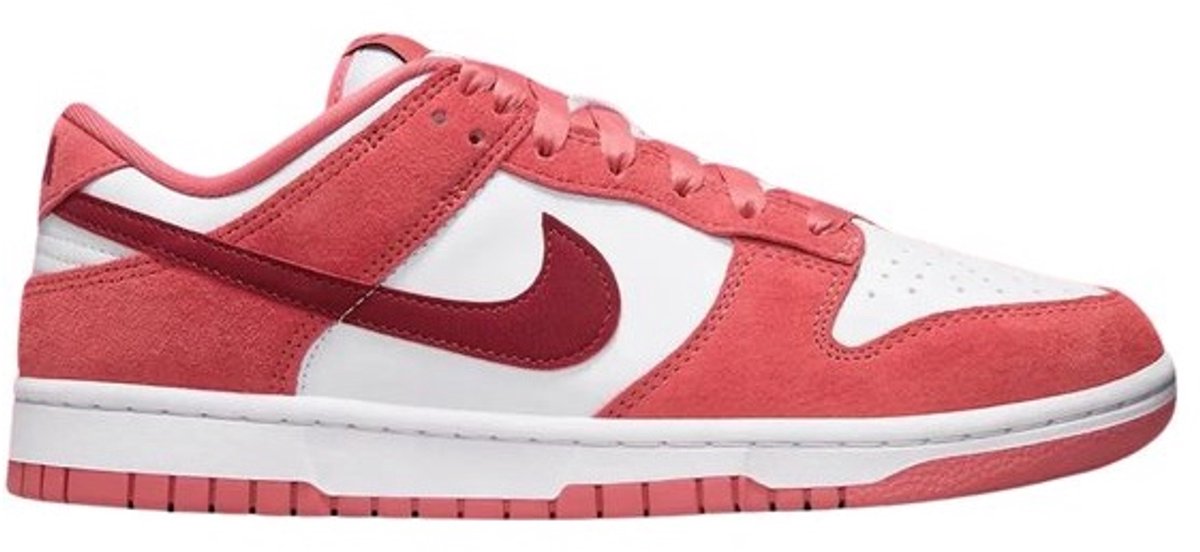 Nike Dunk Low ‘Valentines Day’ Sneakers – Suede Casual FQ7056-100 Rood