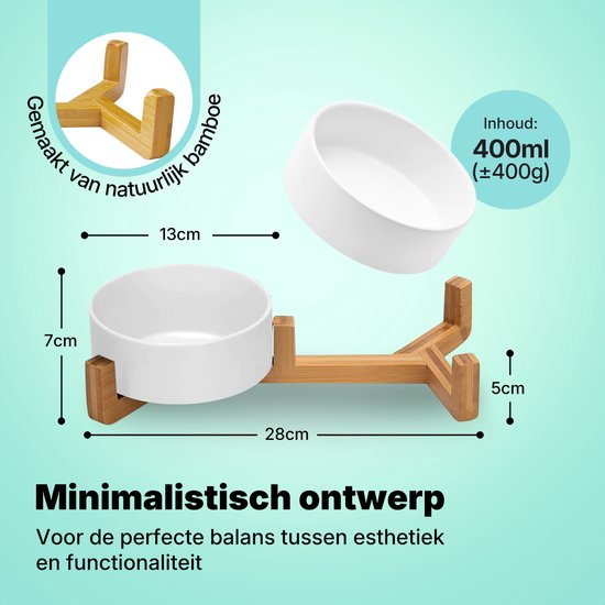 Gros plan d'une gamelle en céramique blanche sur un support en bois. Les dimensions sont indiquées : 13cm, 7cm, 28cm, 5cm. Fabriquée en bambou naturel.