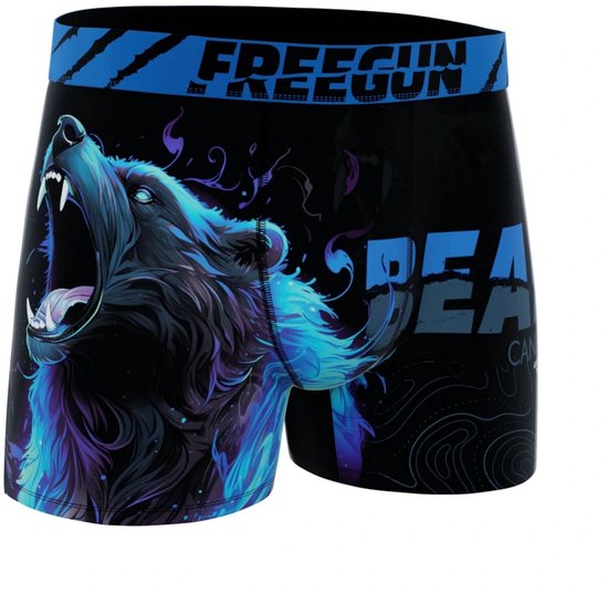 Boxershort met grote, blauwe beer met open bek op zwarte achtergrond. Blauwe tailleband met "FREEGUN" tekst.