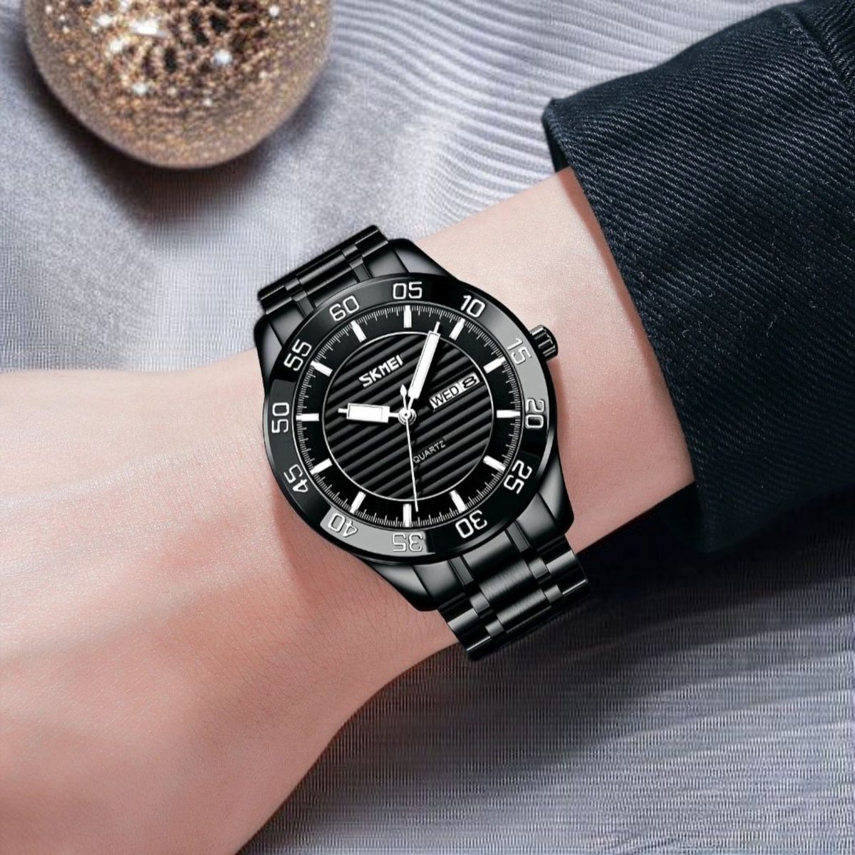 Stijlvolle SKMEI Herenhorloge Zwart met Zwart Wijzerplaat - Luxe Quartz Met Roestvrij Staal, Waterdicht Design Gratis Elegante Leerella Horlogedoos
