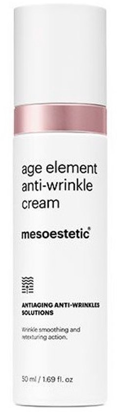 Witte crèmefles met roze accent, "age element anti-wrinkle cream" erop.