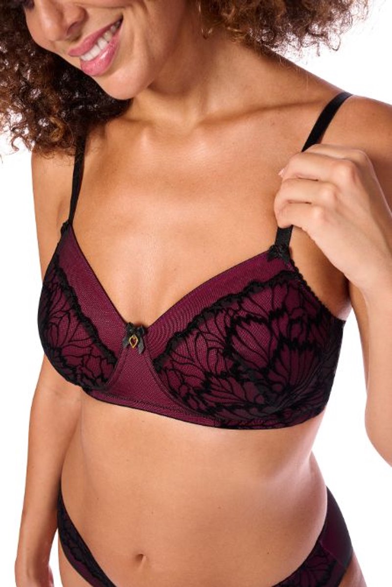 Amoena Leonie SBP Voorgevormde Prothese Bh Leonie SBP C0163 C0163 - black/pink - maat EU 85D / FR