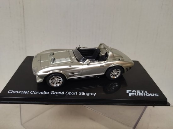 Zilveren Chevrolet Corvette Grand Sport Stingray modelauto, Fast & Furious editie.