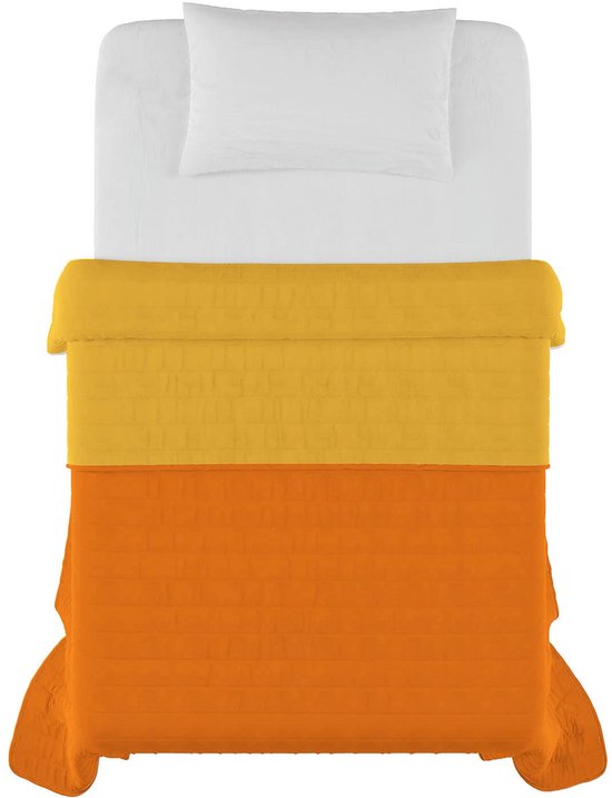 oranje gele Germini’s met gele Rozen en Aspidistrablad oranje gele Germini’s met gele Rozen en Aspidistrablad