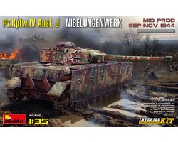MiniArt Modelbouwpakket Militaire voertuigen - 35339 Pz.Kpfw.IV Ausf. J Nibelungenwerk. Mid. With Interior Plastic - 1:35 -