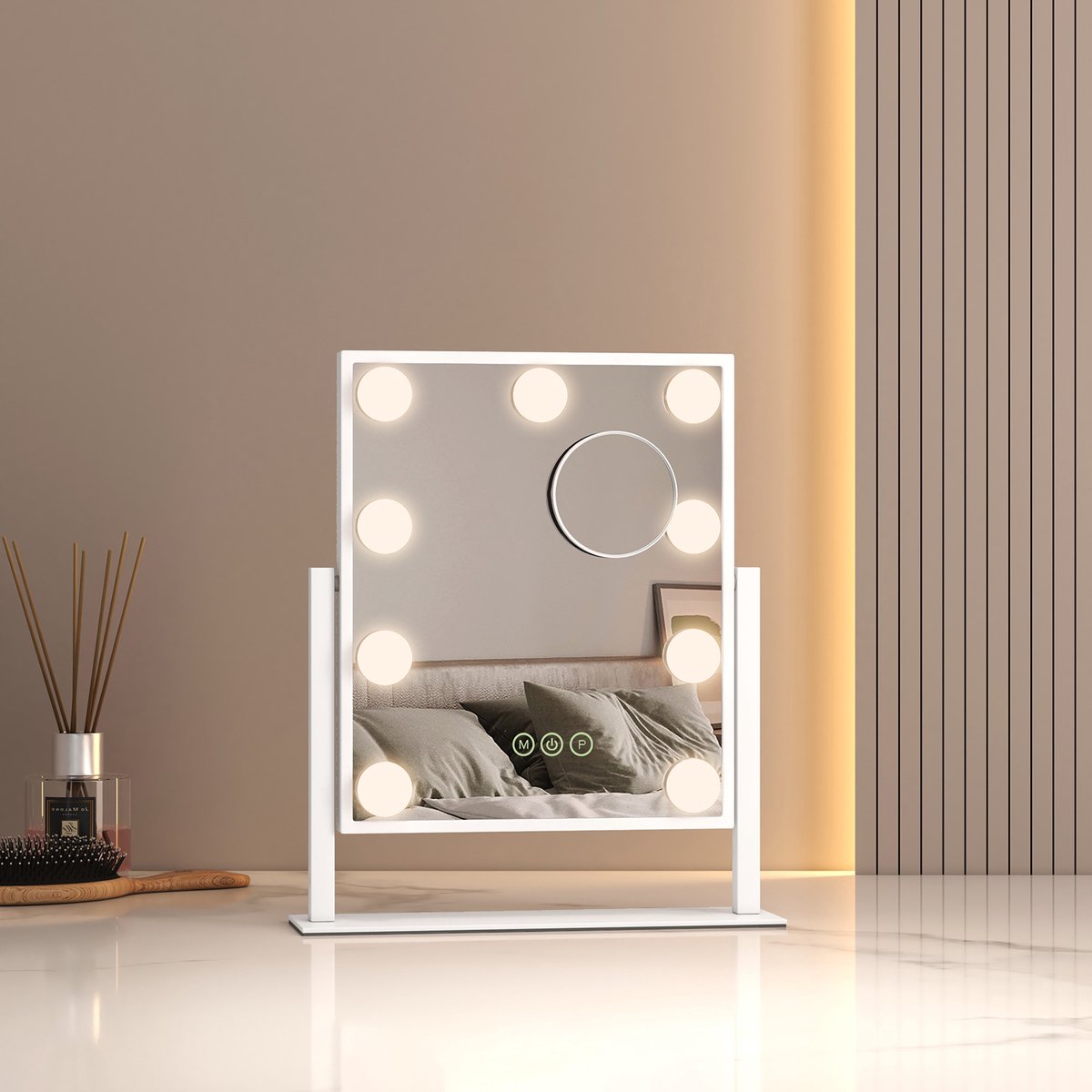 EMKE Make Up Spiegel met Verlichting - 360° Draaibaar - 3 Lichtstanden - Touch & Dimbaar - 7x Vergroting - Verticaal - Wit - 36x30.5cm