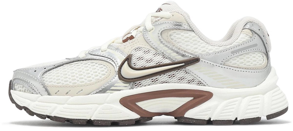 Nike V5 RNR – Sail Orewood Sneakers Dames Doos Zonder Deksel Zilver