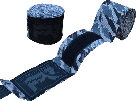 Grijze camouflage bokszak bandages met 'Punch Round' logo.