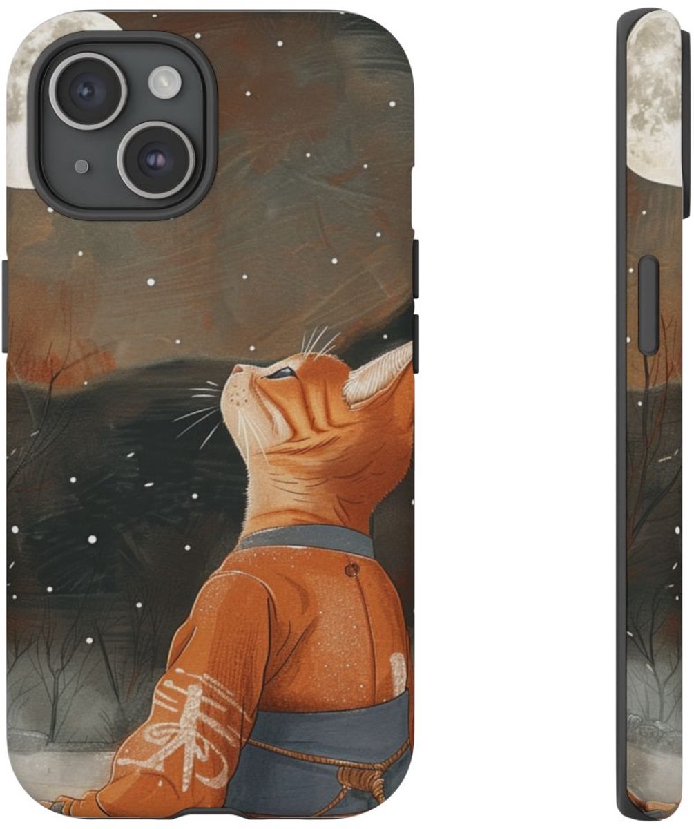 Kat in Traditioneel Gewaad Onder Volle Maan – Telefoonhoesje Geschikt voor iPhone 15