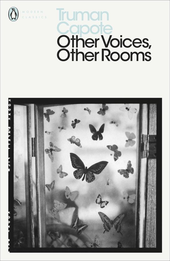Boek "Other Voices, Other Rooms" met vlinders op de cover.