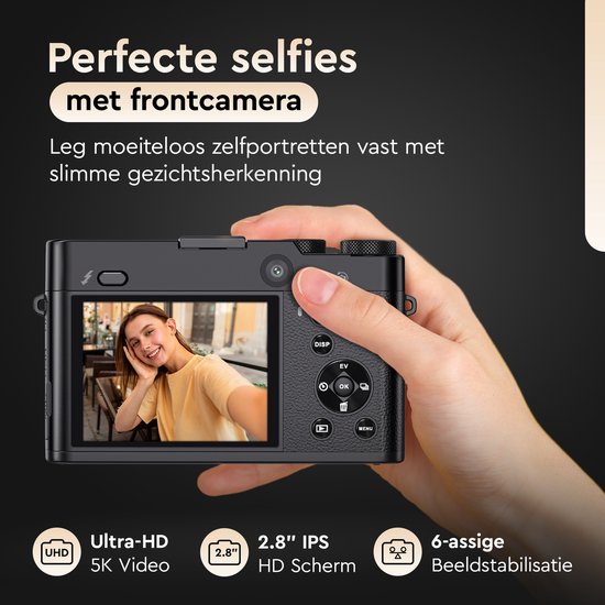 Digitale Camera 4K – CCN 64MP Compactcamera Met Touchscreen, 16x Digitale Zoom, WiFi, Tas, 32GB Kaart En Kap (Zwart)