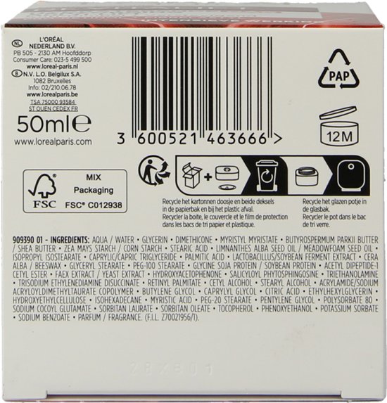 Zijkant van de doos L'Oréal Paris Revitalift met ingrediënten en barcode.