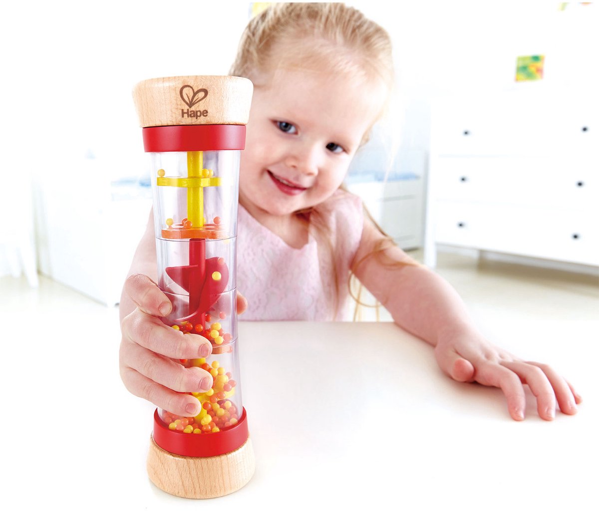 Hape Regenmaker Rood - Houten Rammelaar en Sensorisch Babyspeelgoed vanaf 0 Maanden — afbeelding 2
