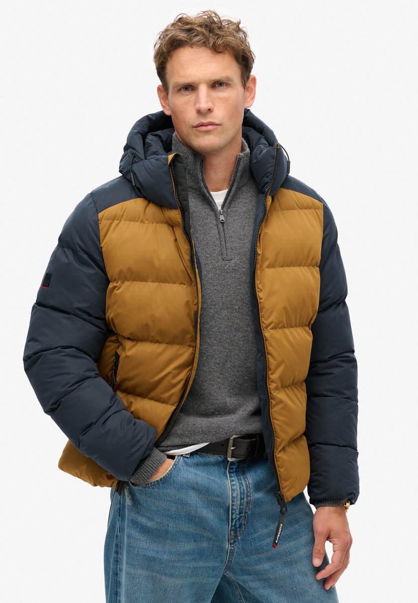 Superdry Sports pufferjas met kleurvlakken en capuchon Heren Gewatteerde jassen Marineblauw