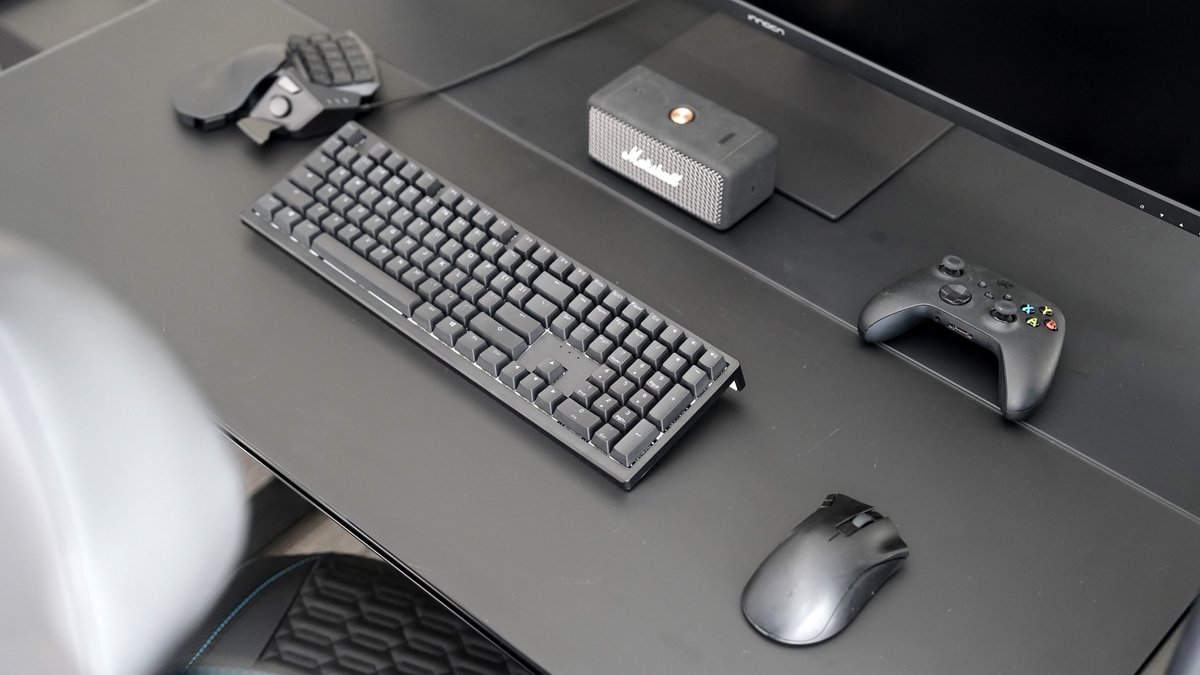 Ducky Zero 6108 Black