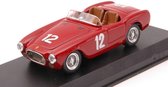 De 1:43 Diecast Modelcar van de Ferrari 225S Spider #12 Winnaar van het Circuito Di Senigallia in 1952. De bestuurder was P. Marzotto. De fabrikant van het schaalmodel is Art-Model. Dit model is alleen online verkrijgbaar
