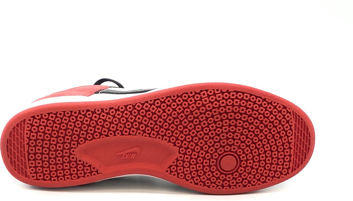 nike sb alleyoop university red