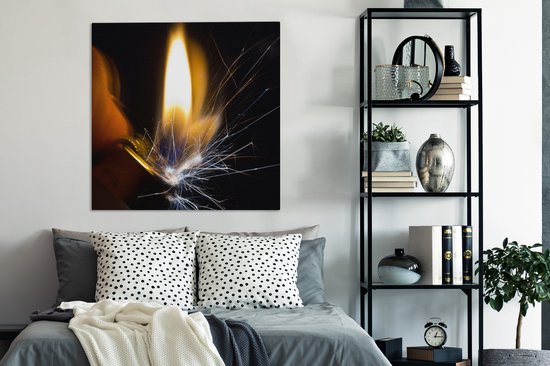 Canvas Schilderij Abstracte weergave vonken uit aansteker - 120x90 cm - Wanddecoratie