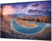 Wandpaneel Bergweg slingerend  | 100 x 70  CM | Zwart frame | Wandgeschroefd (19 mm)