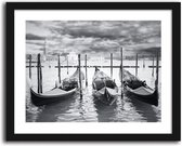 Foto in frame , Aangemeerde Gondels  ​, 3 maten , Zwart wit  , Premium print