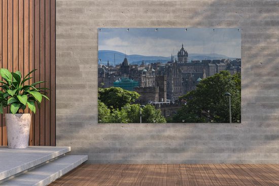 Vue de la ville d'Édimbourg depuis Calton Hill dans le jardin européen d'Édimbourg Poster 180x120 cm - Toile de jardin / Toile d'extérieur / Peintures d'extérieur (décoration de jardin) XXL / Groot format!