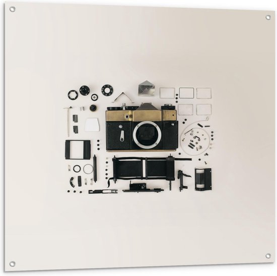 Tuinposter – Camera met Onderdelen op Witte Achtergrond - 100x100cm Foto op Tuinposter  (wanddecoratie voor buiten en binnen)