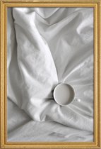 JUNIQE - Poster met houten lijst Coffee Time in Bed - You & Me -30x45